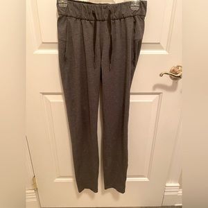 Lululemon On the Fly Pant Heathered Black